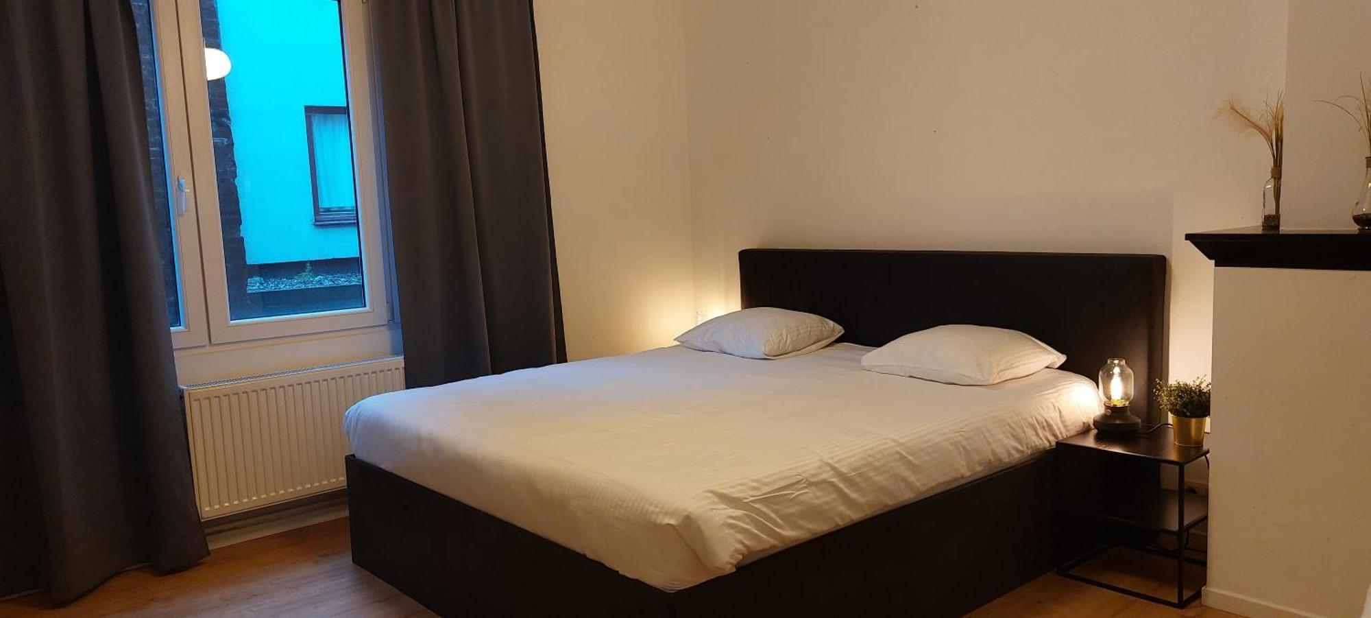 The View - Spacious 2 Bdr Appt In With View 安特卫普 外观 照片